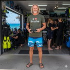 "I ♥ Scuba" Dive Flag T-Shirt - Distressed Print